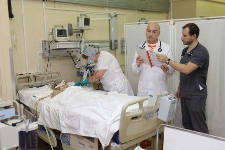 Около 30 раз врачи ГКБ им. В.В. Вересаева выводили пациента из состояния клинической смерти