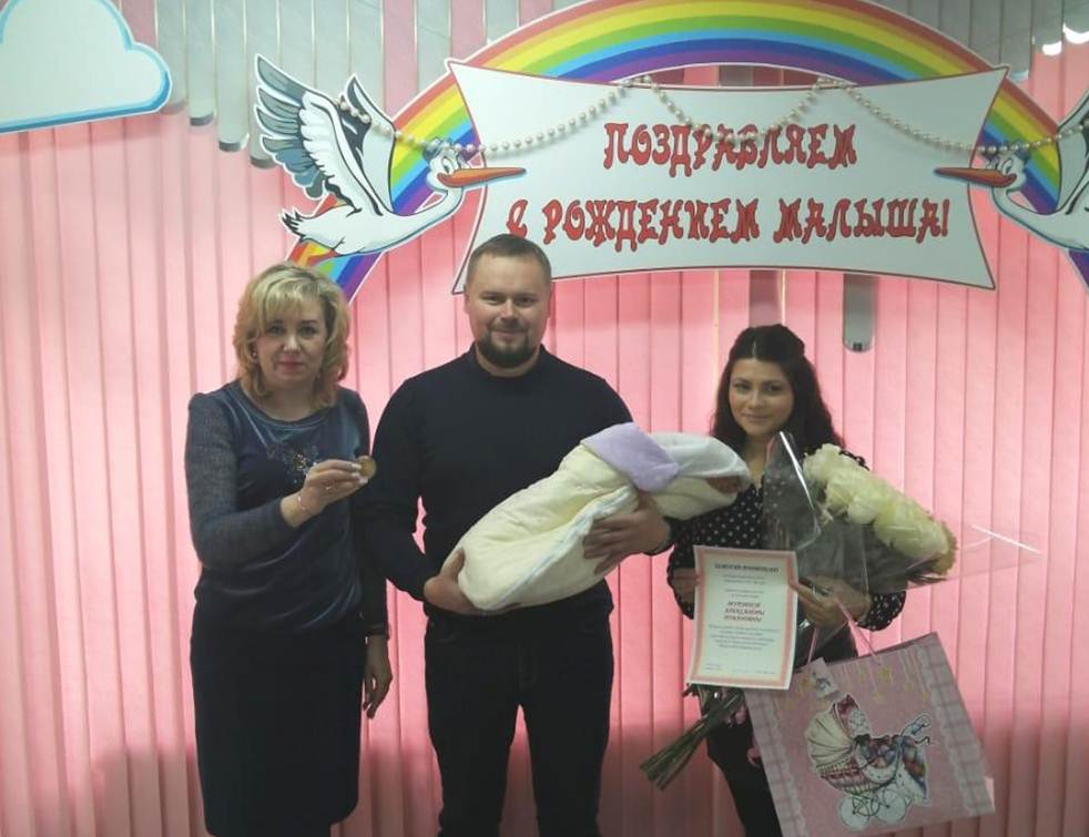 Мероприятия ко Дню матери прошли в роддоме больницы Вересаева
