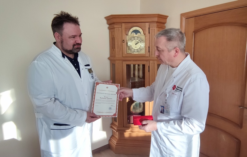 Литературное творчество врача-хирурга больницы Вересаева отмечено почетным писательским орденом