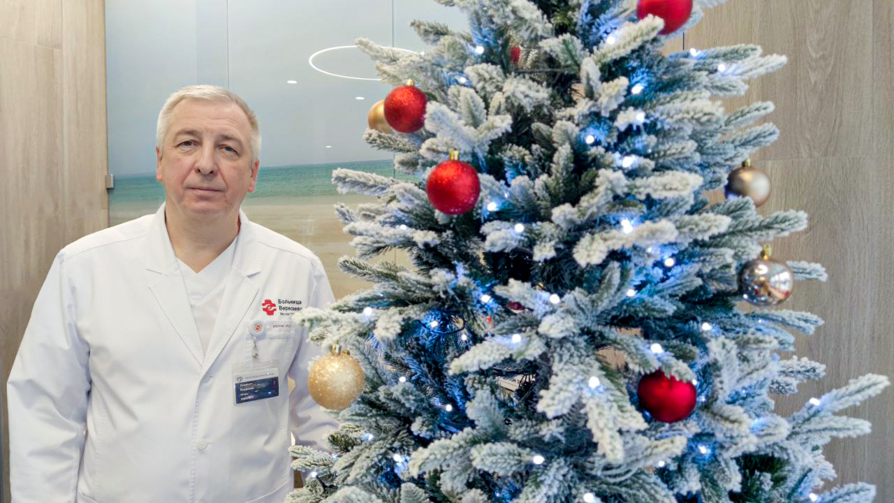 Поздравление главного врача ГКБ им. В.В. Вересаева Игоря Парфенова с Новым годом