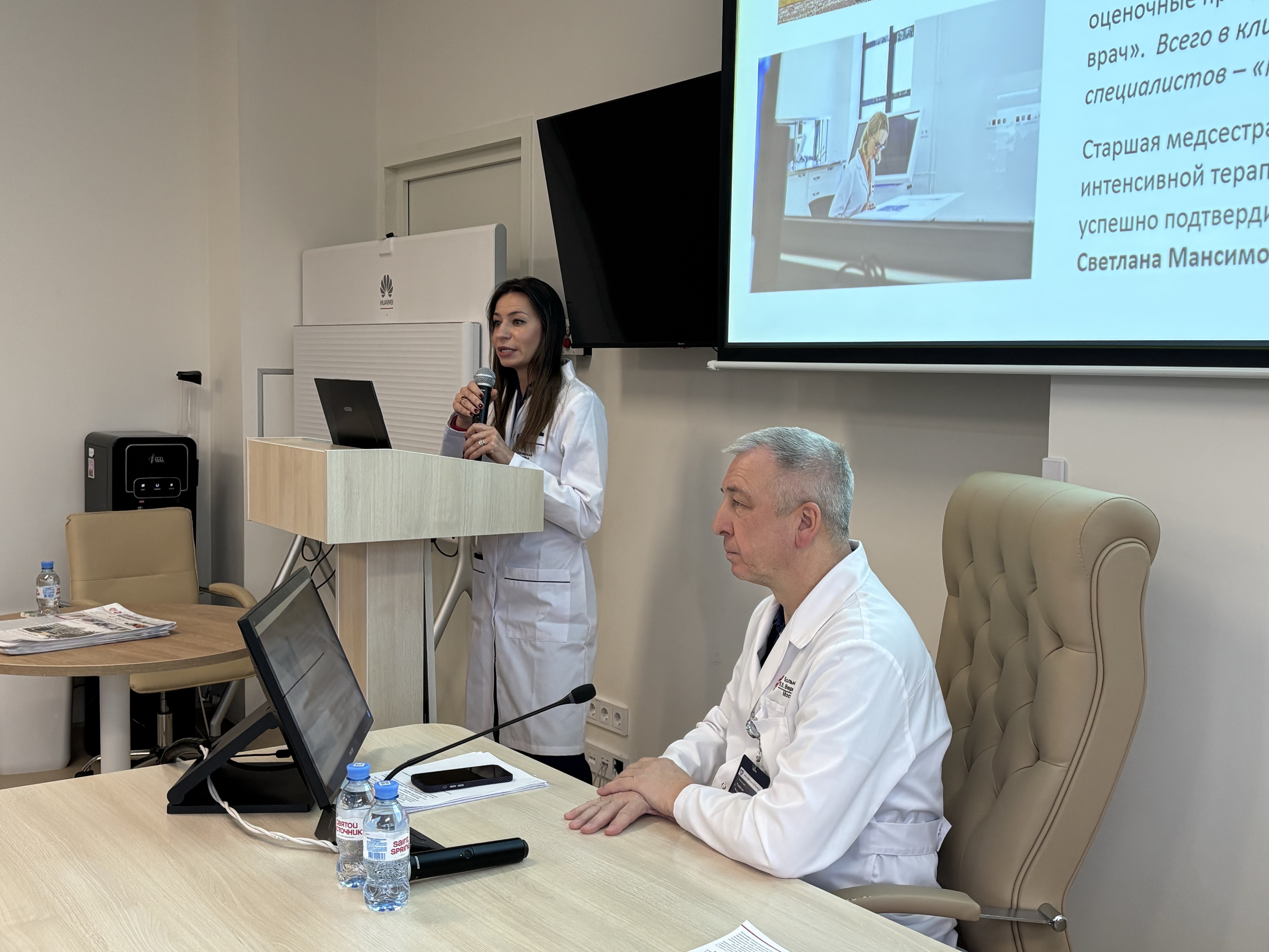 Сотрудники больницы Вересаева подвели итоги года и получили поздравления с наступающим Новым годом