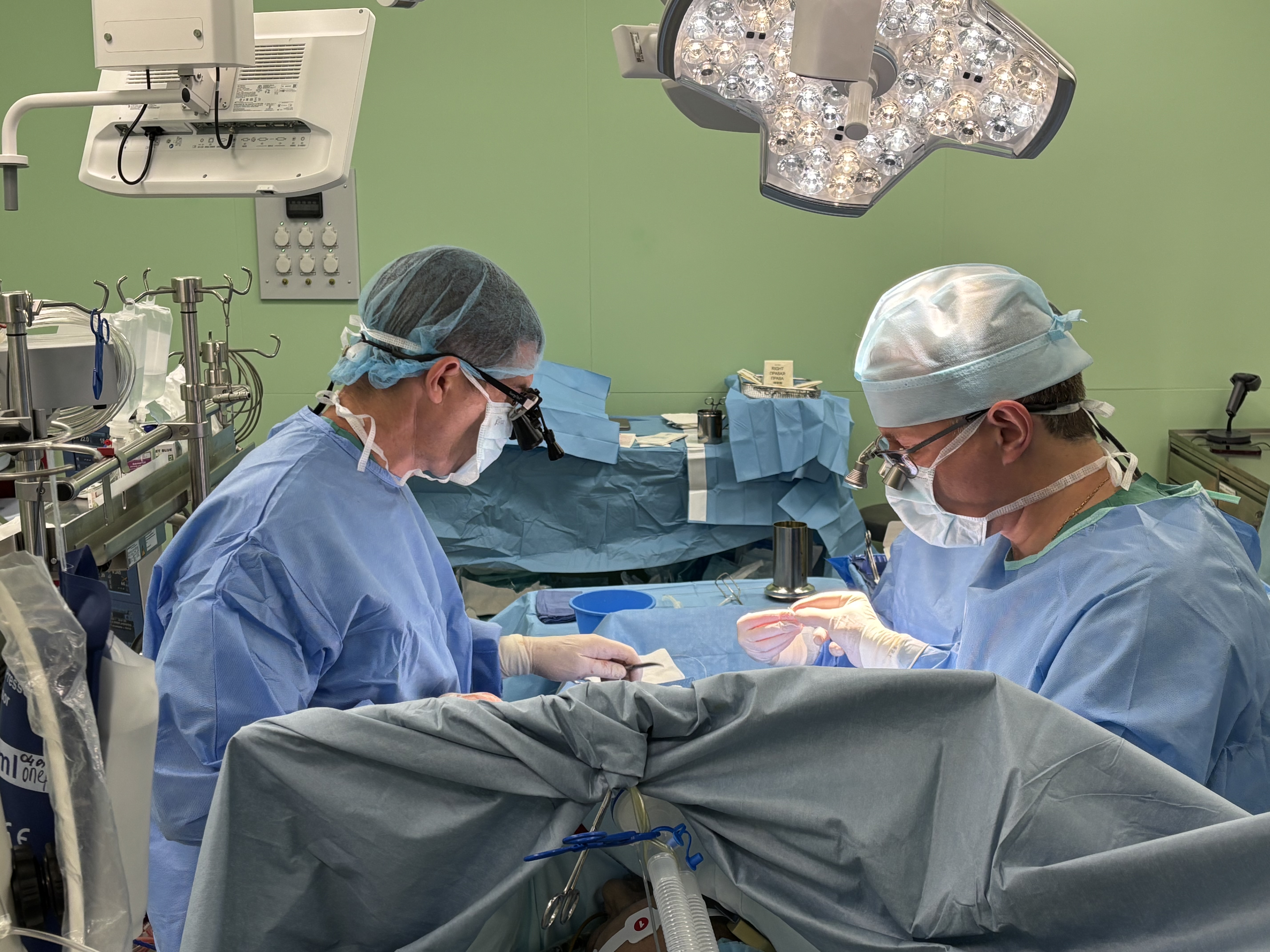 Пять электродов и одно решение: в больнице Вересаева спасли пациентку в клинически безвыходной ситуации